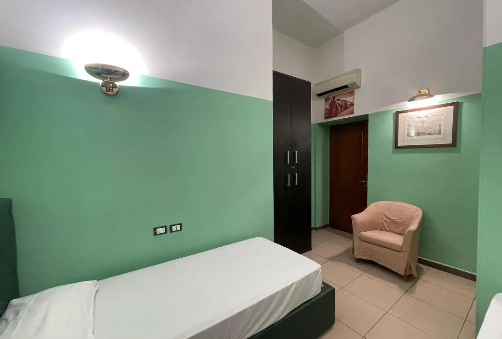 Πανσιόν San Lorenzo Accommodation Two Ρώμη Ιταλία